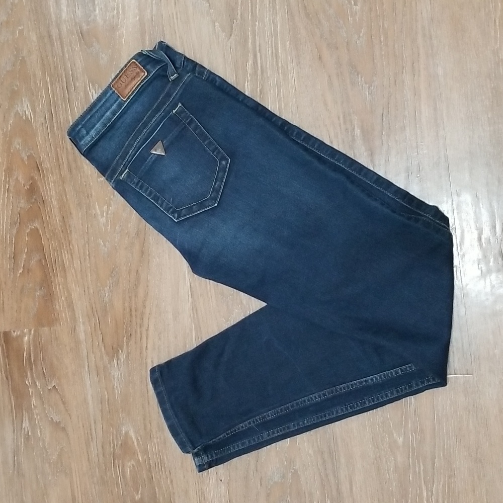 (26W) Guess Los Angeles Low Rise Power-Ultra Skinny Contemporary Fitted Bodycon
